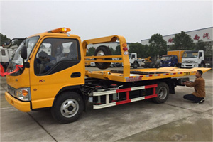 贵港哪里有拖车服务